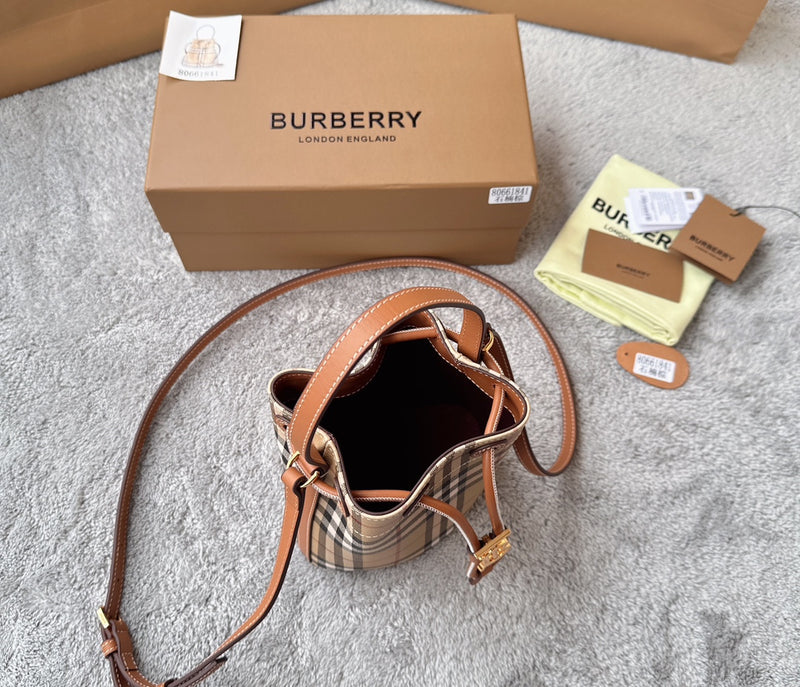 BURBERRY BAG