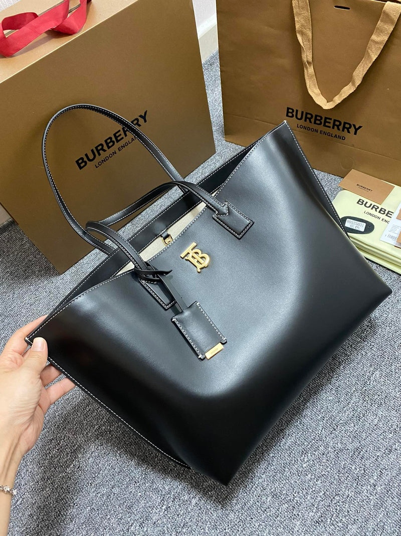 BURBERRY BAG