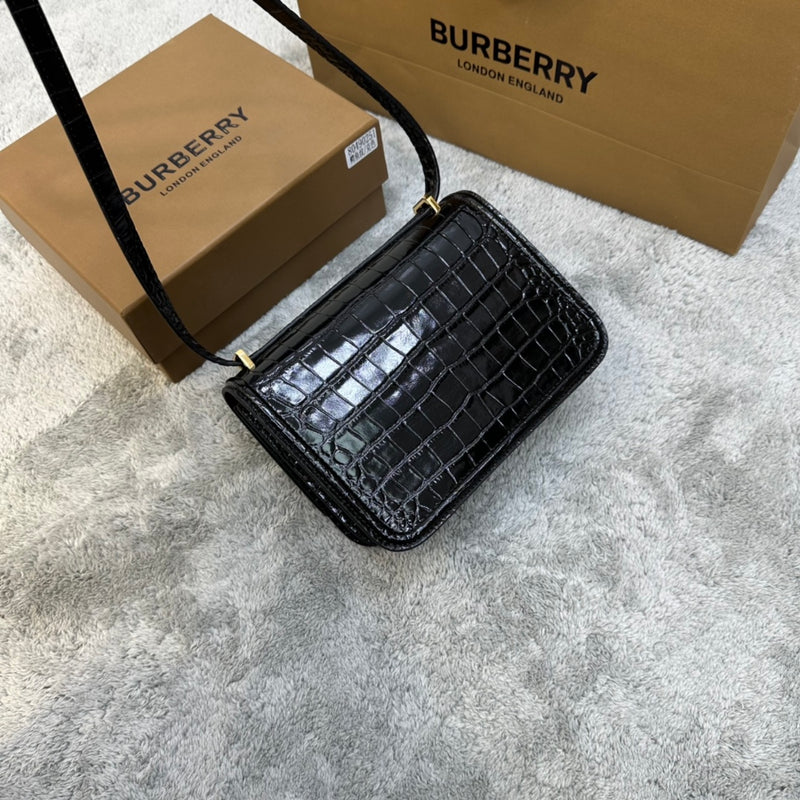 BUERBERRY BAG