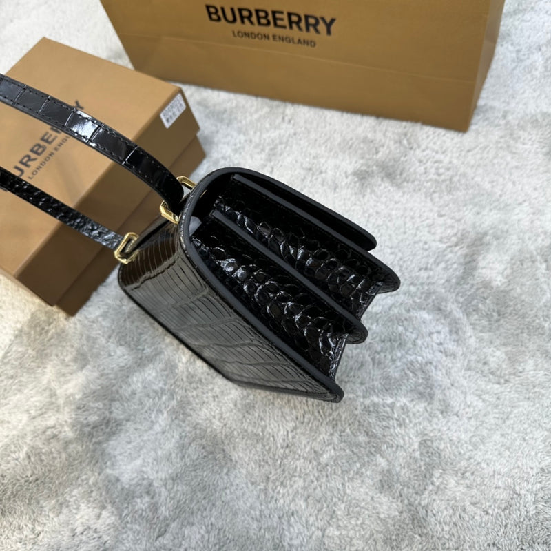 BUERBERRY BAG