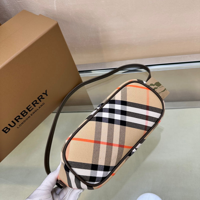 BURBERRY Bag