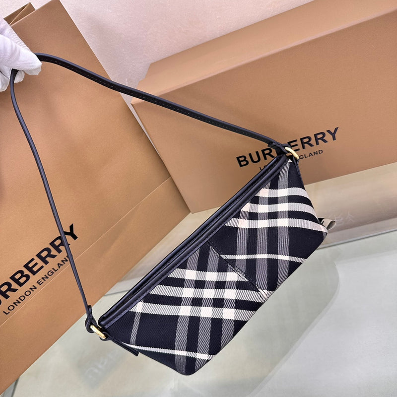 BURBERRY Bag